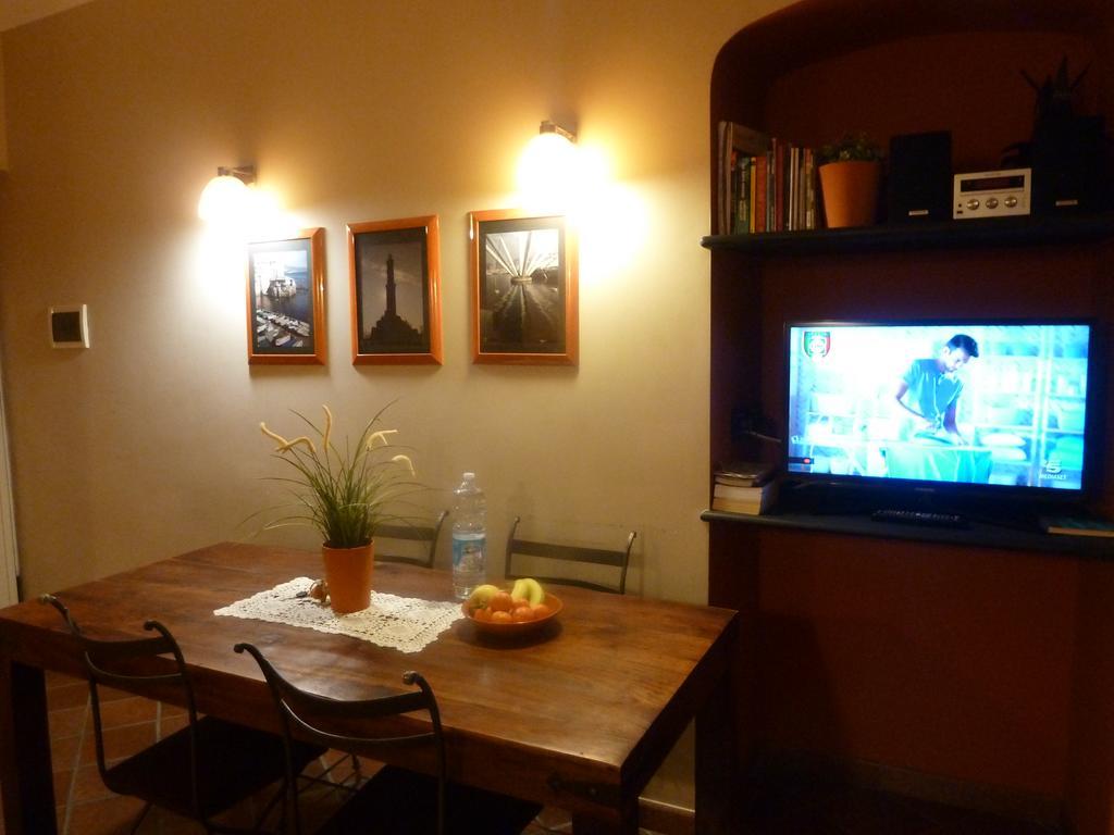 Casa Orefici, 4 Apartments In Front Of Aquarium! 热那亚 外观 照片